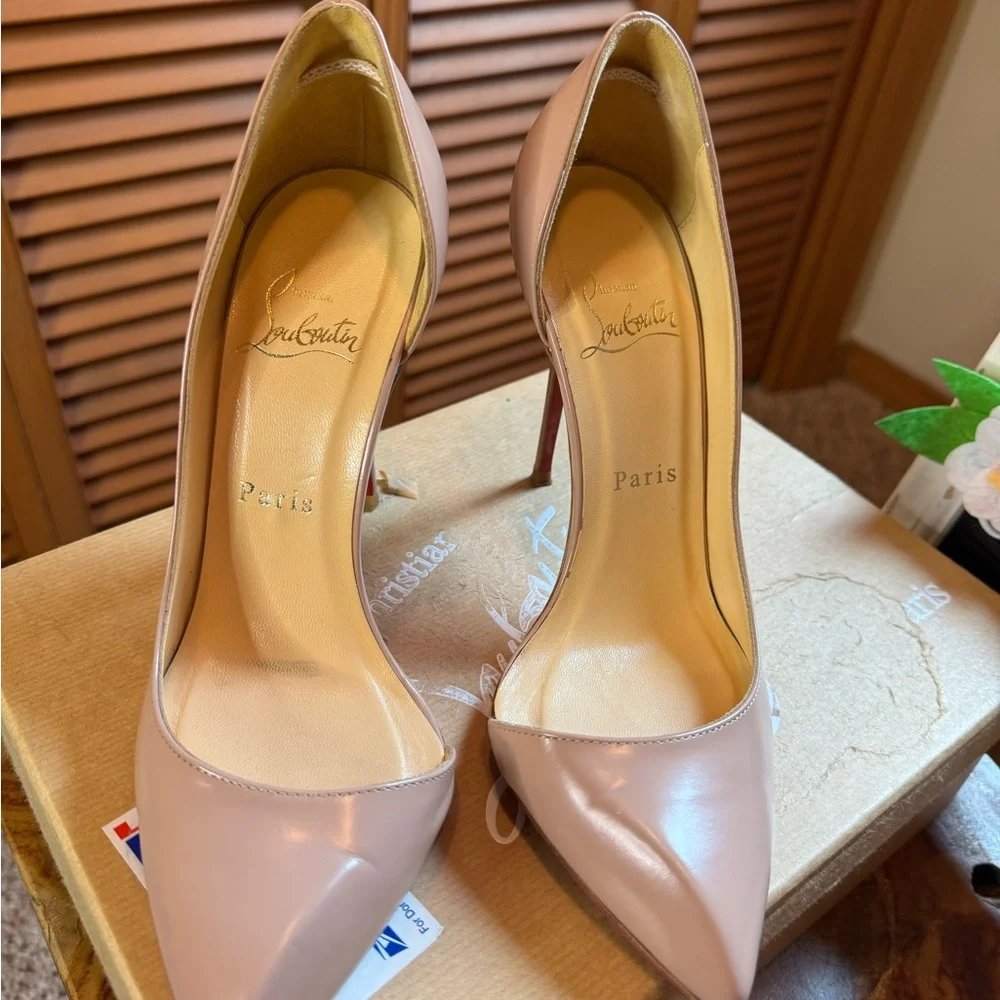 Authentic Christian Louboutin 37 Blush Pink/Taupe high heels - Picture 10 of 16